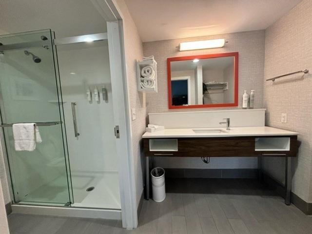Hampton Inn & Suites Deptford, Nj エクステリア 写真
