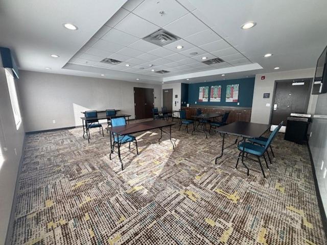 Hampton Inn & Suites Deptford, Nj エクステリア 写真